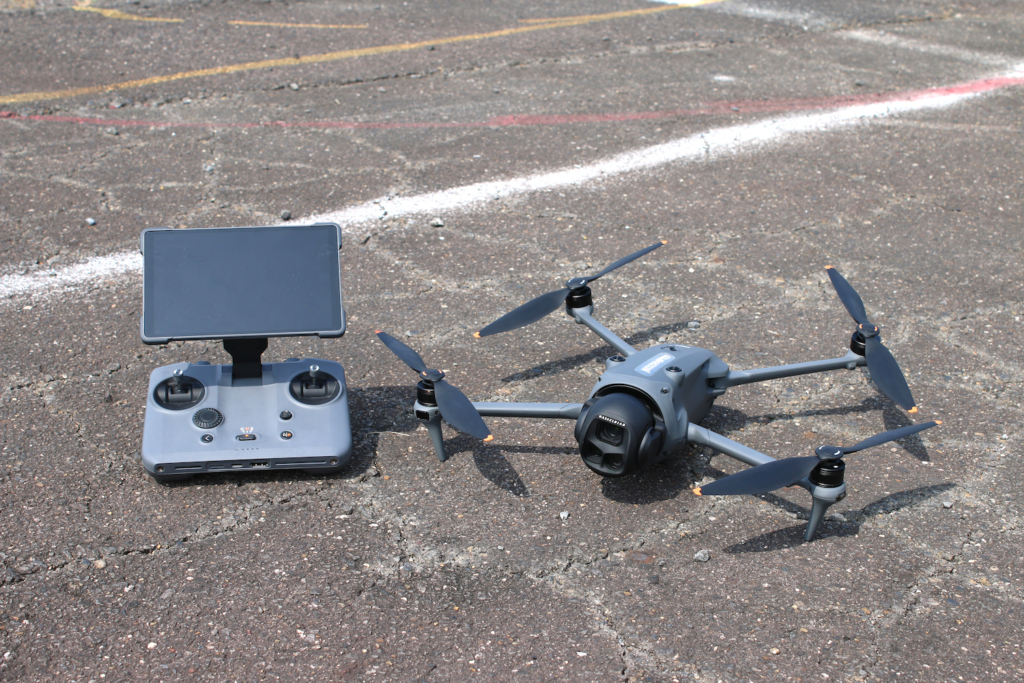 注目の最新鋭空撮ドローン「DJI Mavic4 Pro」を飛ばしてみた