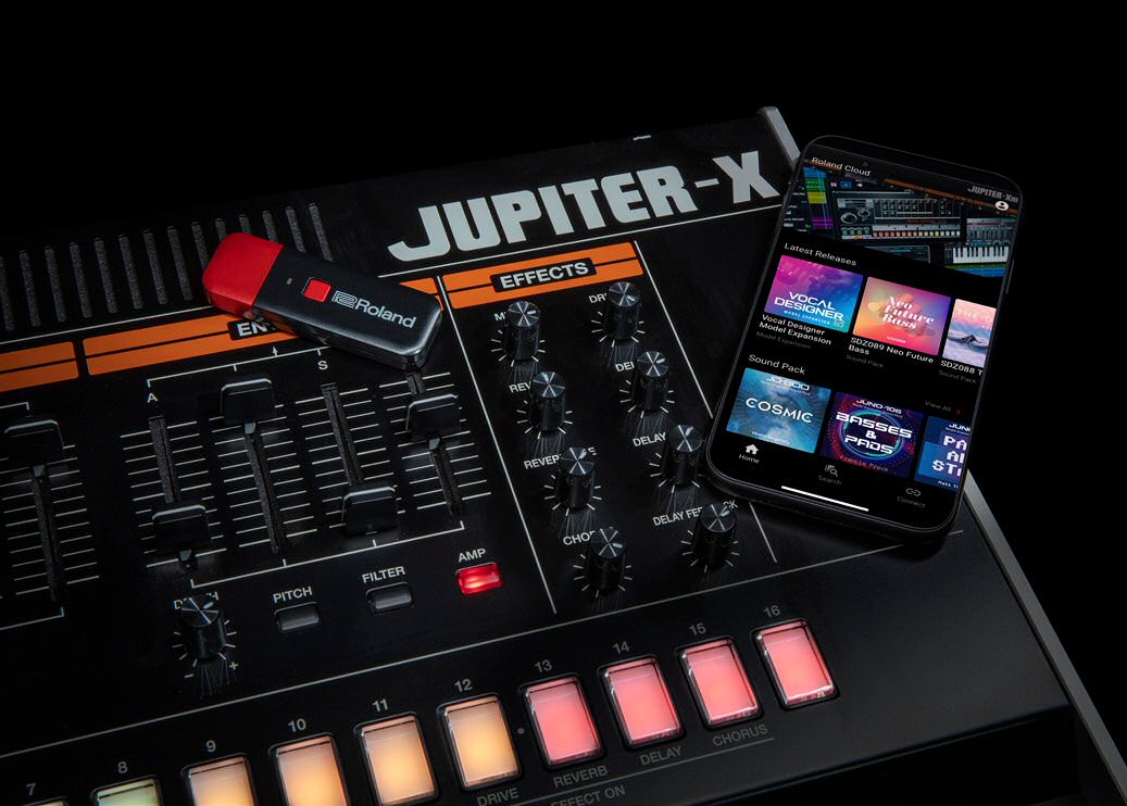 ハードシンセをクラウド接続して機能拡張するRoland Cloud Connectが