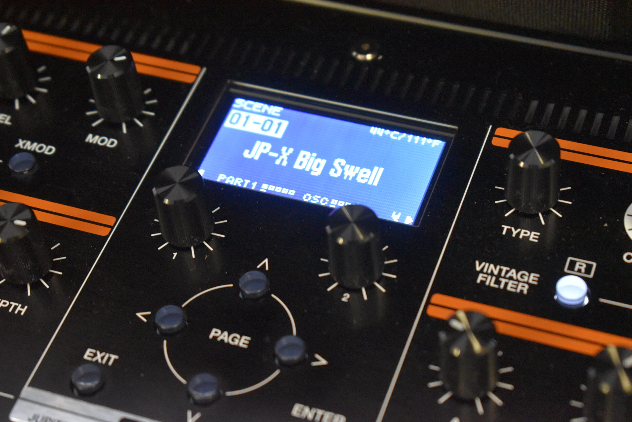JUPITER-X/Xmにアナログモデリングシンセ、JUPITER-Xを搭載!? JUPITER