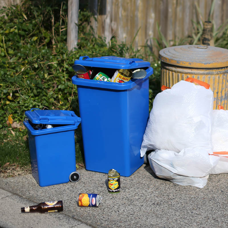 DULTON ONLINE SHOP | PLASTIC TRASH CAN 65L BLUE(65L BLUE): ホーム用品