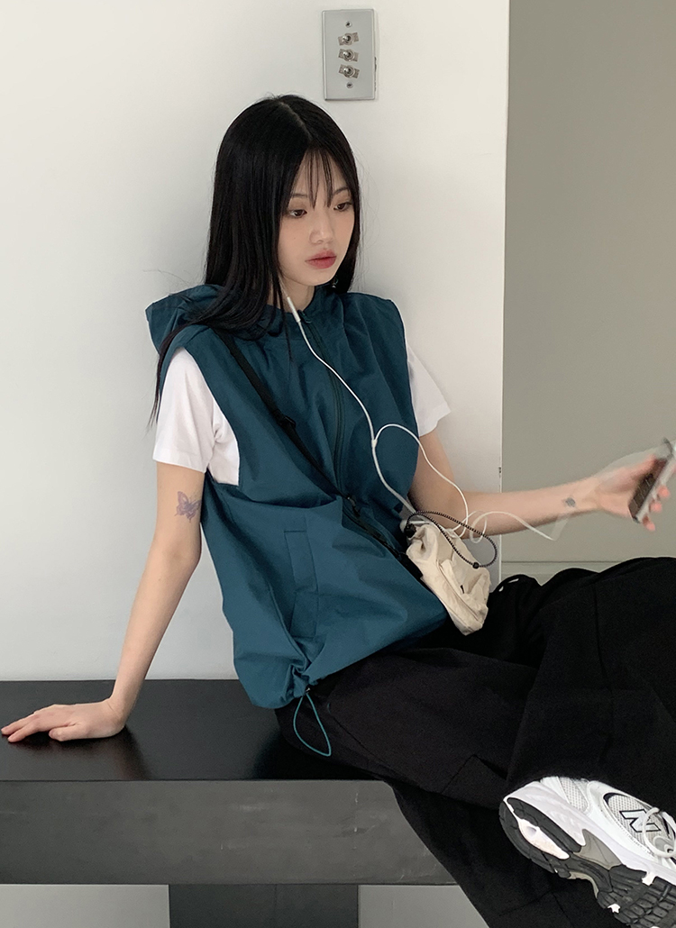 ナイロンフードジップベスト | レディースファッション通販 - DHOLIC