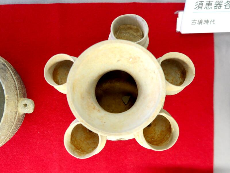 須恵器小壺　古墳時代　塩笥茶碗　考古発掘品　古美術　古代の器　土器　花呼ぶ器 人物線刻装飾付子持壺須恵器（伝愛媛県北条市出土） 文化遺産オンライン