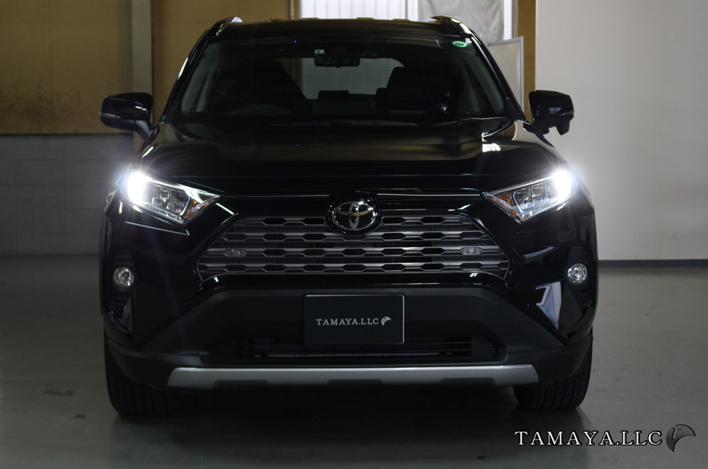 RAV4 デイライトを変更♪ | カスタムショップ【球屋】