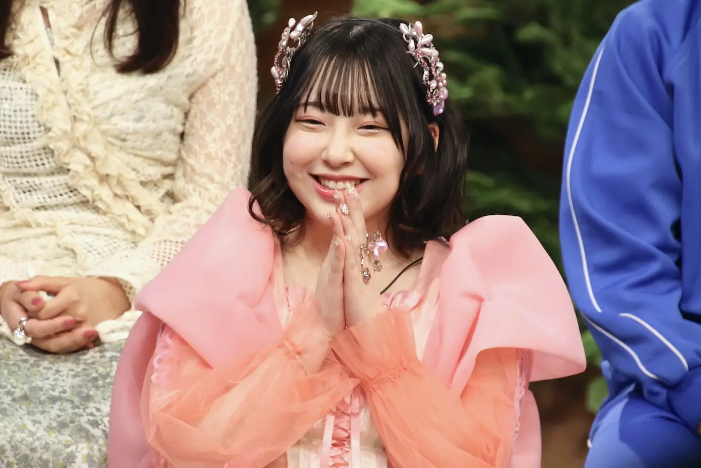 CUTIE STREET桜庭遥花、一人で初ゴールデン『世界まる見え！』緊張の