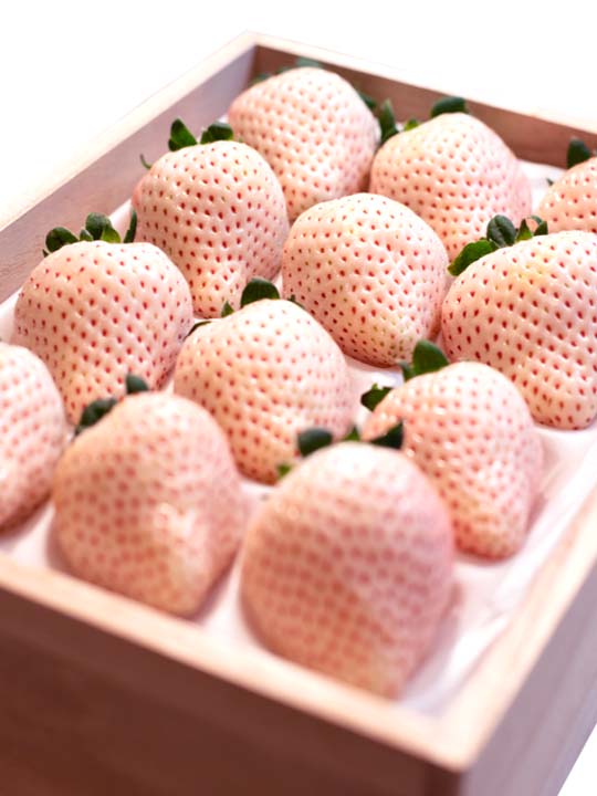 翠然フルーツ〉静岡県産 初恋の香り 贈答用木箱入ギフト | 高級