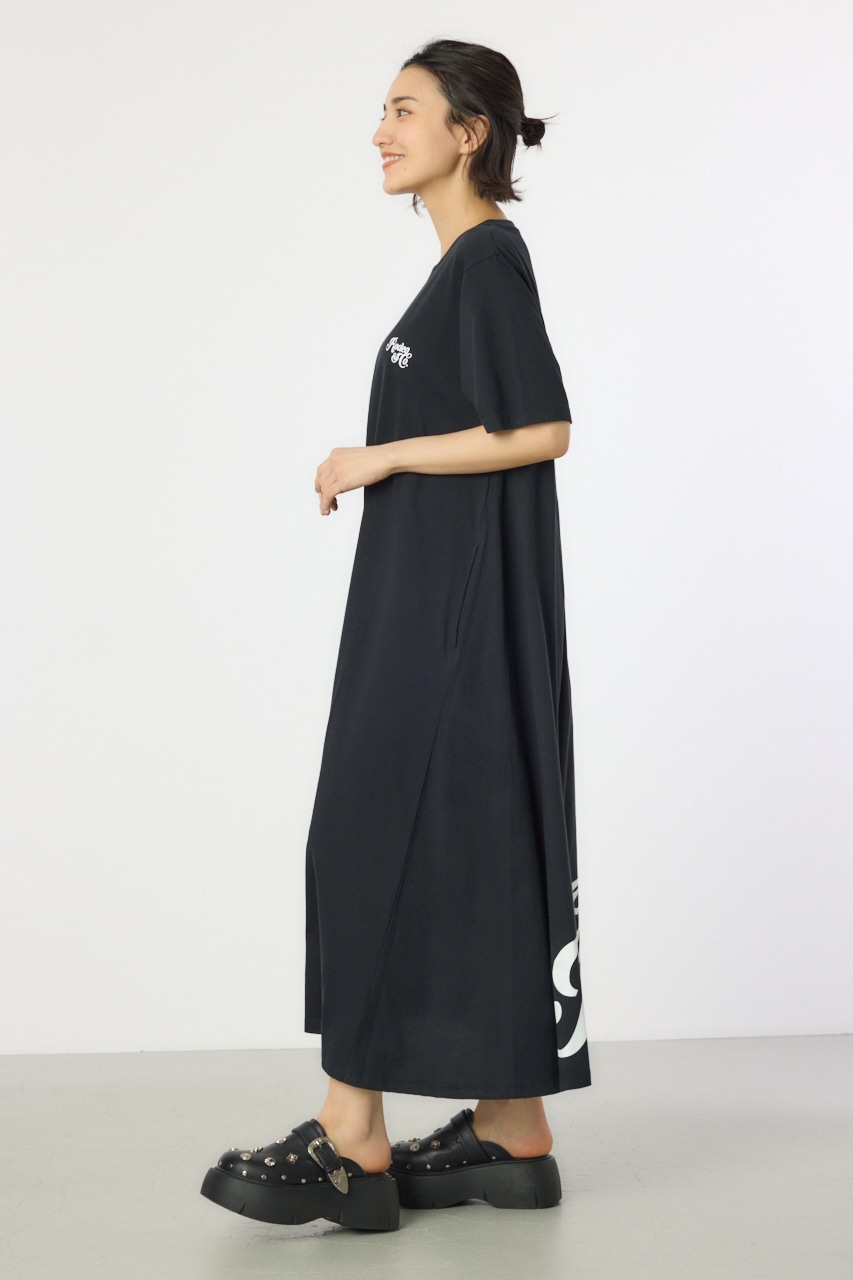 RODEO CROWNS WIDE BOWL | Vネックスクリプトロゴマキシワンピース