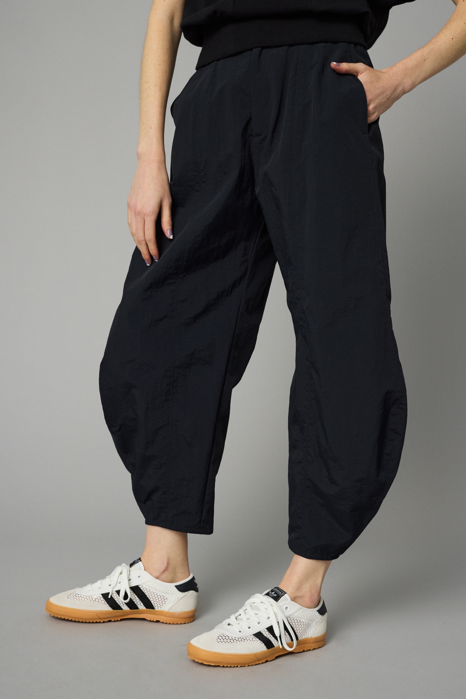 HeRIN.CYE | Cocoon hem taffeta pants (パンツ ) |SHEL'TTER WEBSTORE