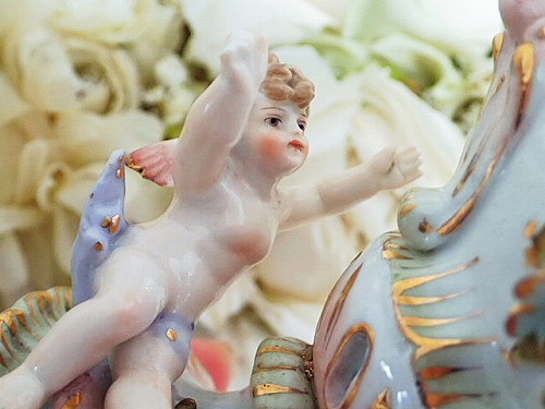 マイセンスタイル天使のポプリポット - 薔薇と天使のアンティーク