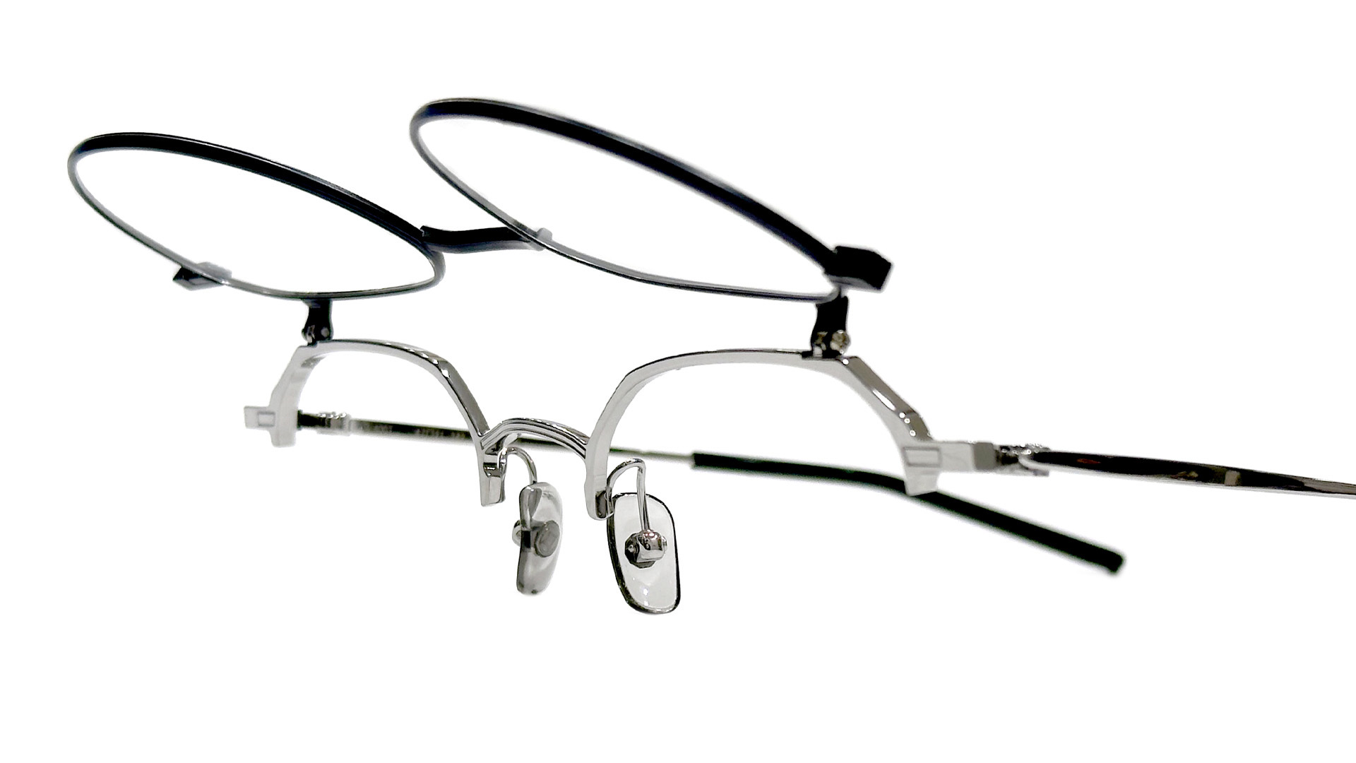 999.9 メタルフレーム初の跳ね上げモデル「S-400T」 | 茨城県つくば市