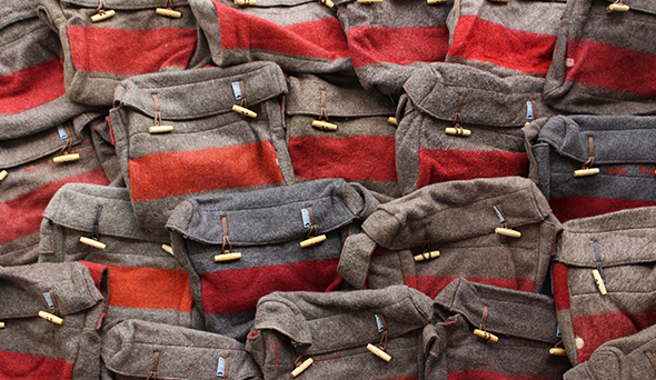 DEADSTOCK】40-60s Swiss Military Wool Blanket Remake Bag “By Slow