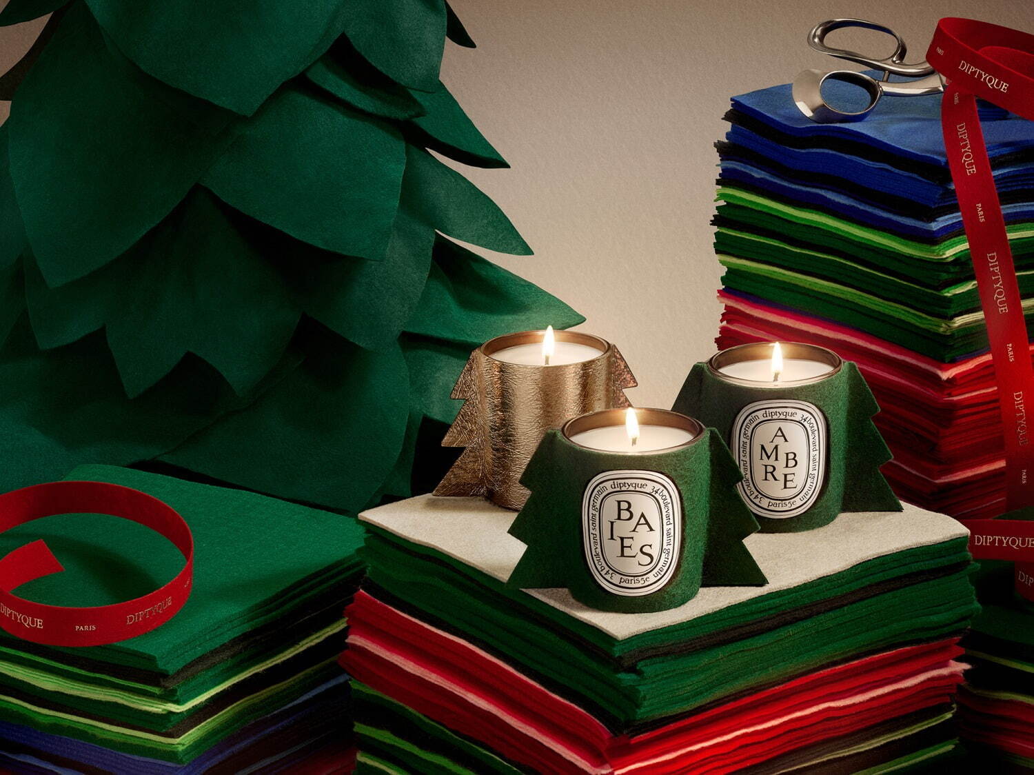 ディプティック24年クリスマスコフレ第3弾、“モミの木香る”ビッグ