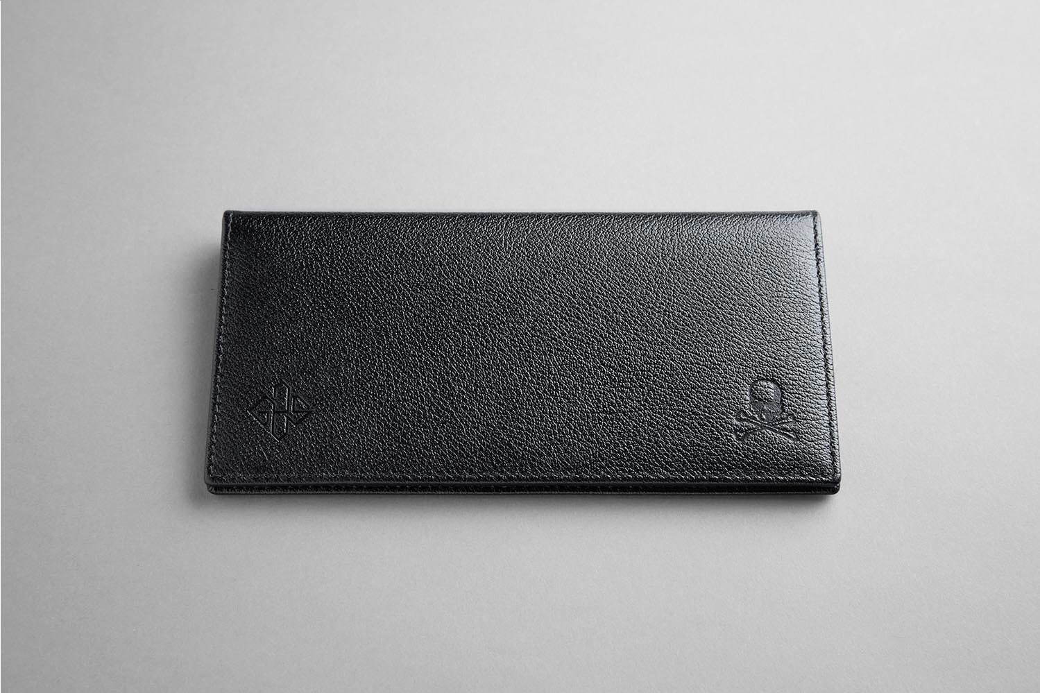 エッティンガー×マスターマインド・ジャパン、スカル入り鞣しレザー