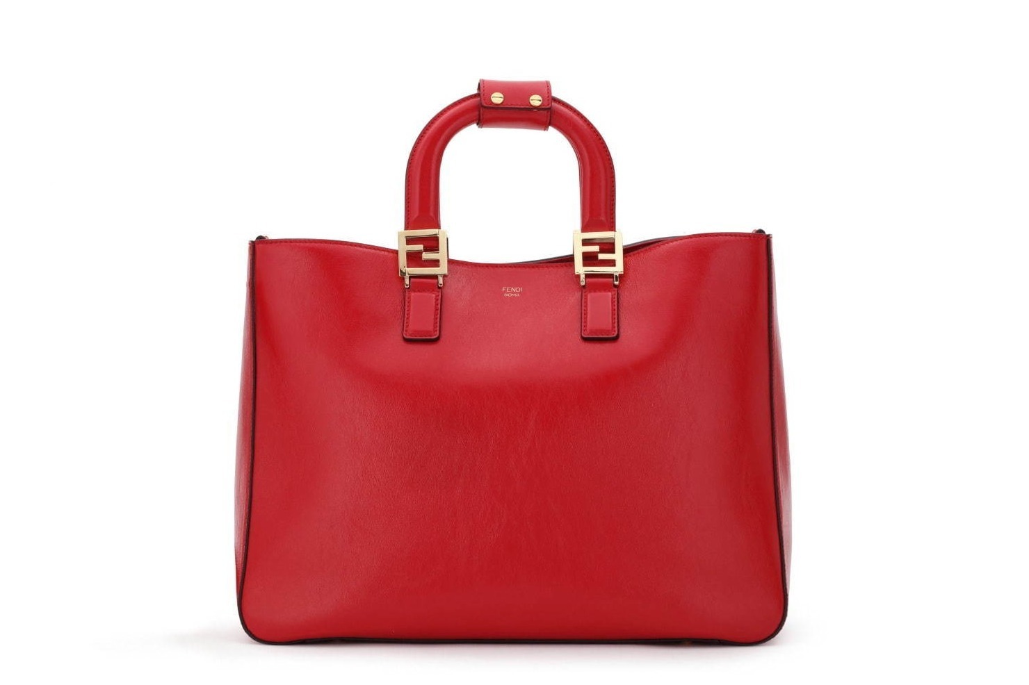 フェンディの新作バッグ「FFトート」ハンドルとバッグを繋ぐ“FFロゴ