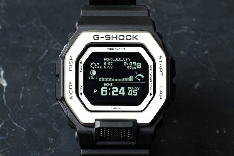 ロンハーマンからG-SHOCK「GBX-100」初の別注モデル、ブラック
