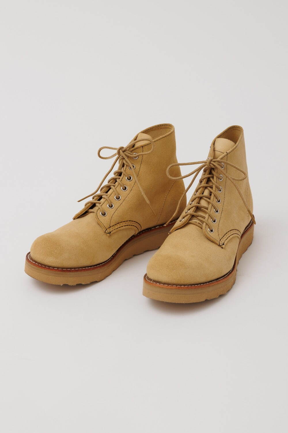 レッドウィング新作ブーツ - 廃盤モデルのソールをカスタム