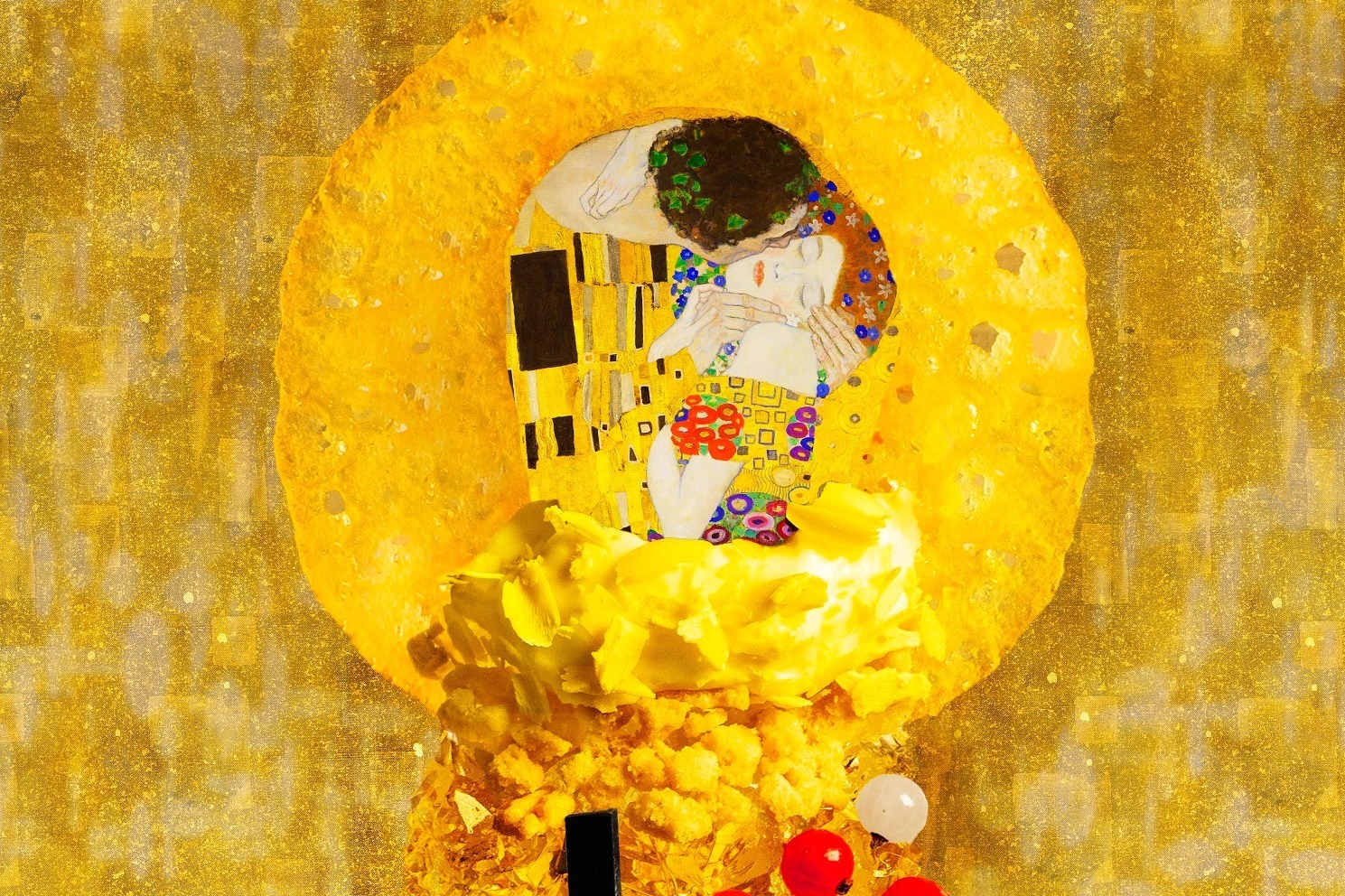 クリムト代表作《接吻》テーマのアフタヌーンティーがメズム東京で