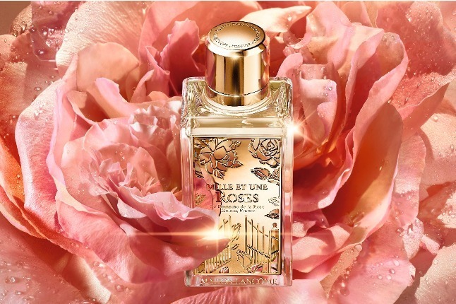 ランコム初のナチュラルフレグランス、有機ローズが花開く“草原”のよう