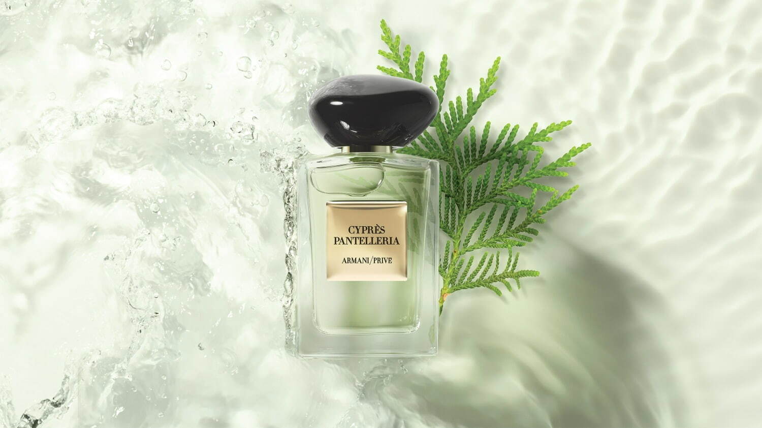 アルマーニ プリヴェ」“まるでオートクチュールドレス”リッチ