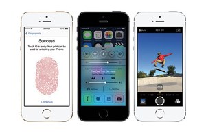 アップルが「iPhone 5c」「iPhone 5s」を正式発表 - ドコモも提供