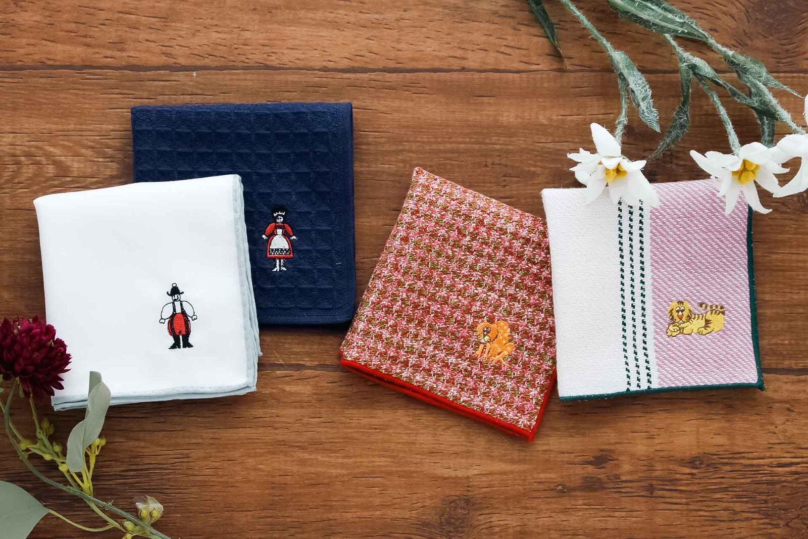 アデリアレトロ“選べるレトロ柄”の刺繍ハンカチ、クラシクス・ザ
