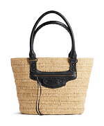 バレンシアガ「ル・シティ」バッグ、天然ラフィアの編み込みボディに