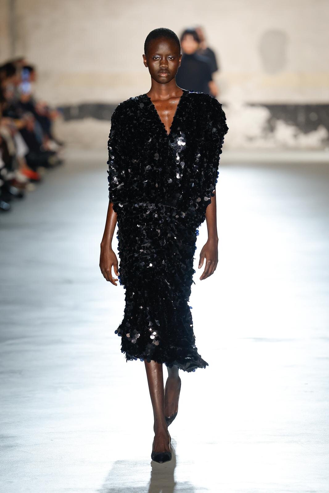 ヌメロ ヴェントゥーノ(N21) 2026-27年秋冬ウィメンズコレクション