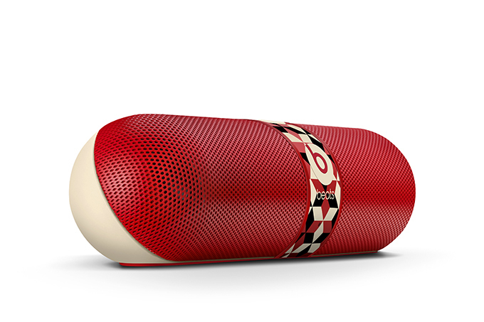 ビーツ・バイ・ドクタードレがアーティスト、バリー・マッギーとの