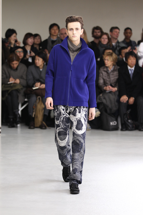 写真12/32｜イッセイ ミヤケ メン(ISSEY MIYAKE MEN) 2012-13年秋冬