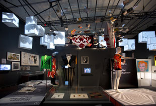 David Bowie is – at the V&A