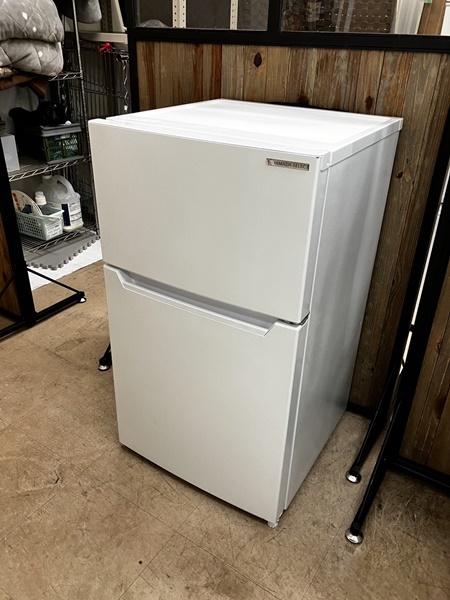 今回は【ヤマダ電機 87L 2ドア冷蔵庫 YRZ-C09H1 2021年製 YAMADA