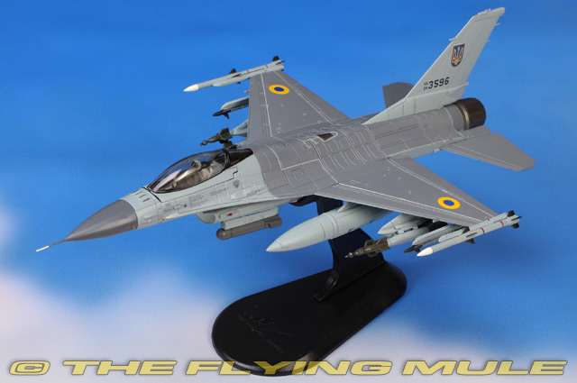 Hobby Master 1:72 F-16AM Fighting Falcon Ukrainian Air Force UA24
