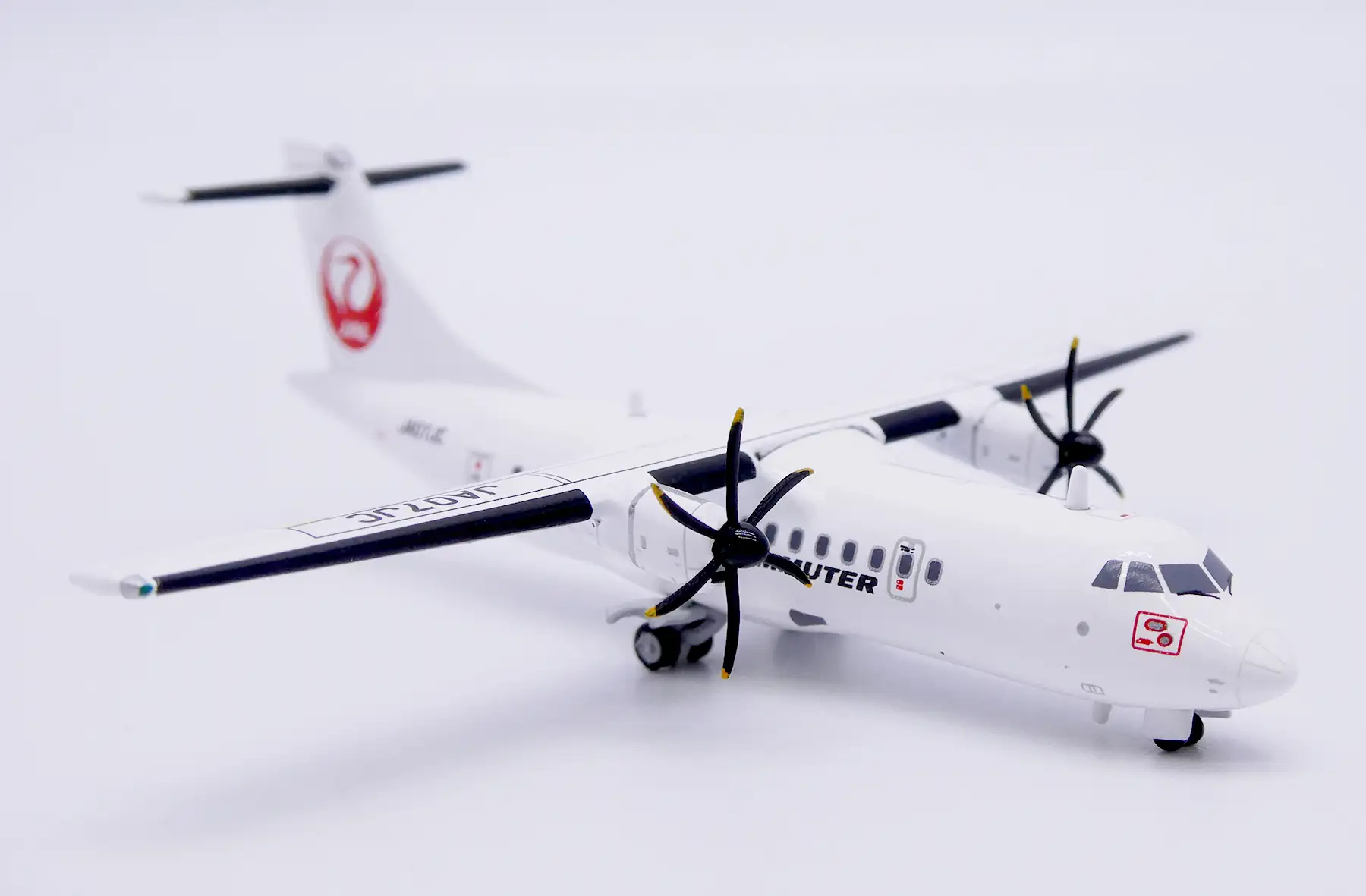 JC Wings ATR 42-600 Japan Air Commuter JA07JC 1:400 kaufen