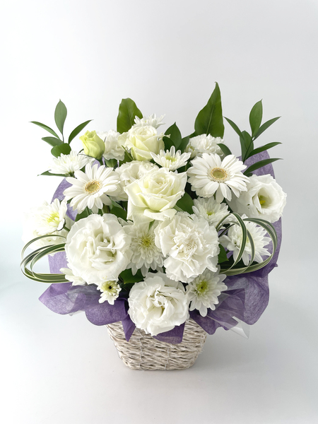 月命日のお花＞フラワーアレンジメント*ホワイティア* - 【フラワーズ