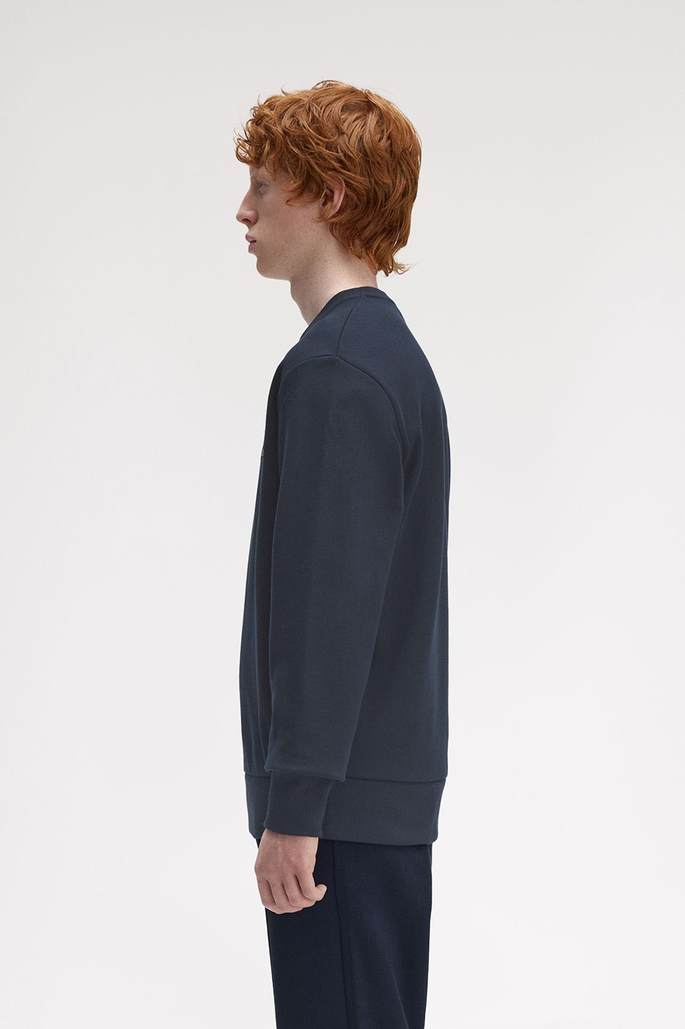 Tennis Badge Sweatshirt(M 608：NAVY): | FRED PERRY JAPAN