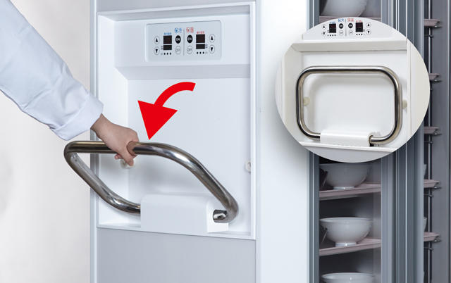 冷温蔵配膳車｜シンプルなデザインで運搬性や清掃性にも優れています