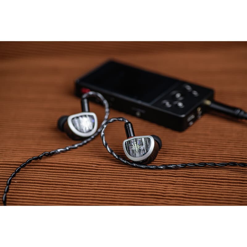 Kiwi Ears Aether 新品｜フジヤエービック