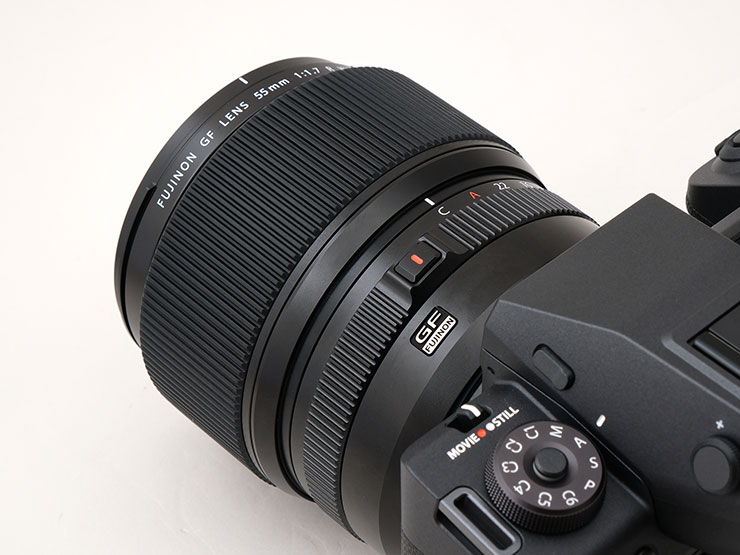 FUJIFILM GF55mmF1.7 R WR レビュー × 曽根原 昇 | 自然で柔らかく