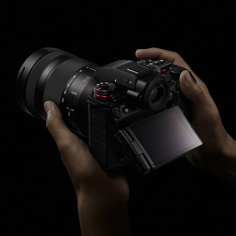 Panasonic LUMIX S1RII ボディ DC-S1RM2 新品｜フジヤカメラ