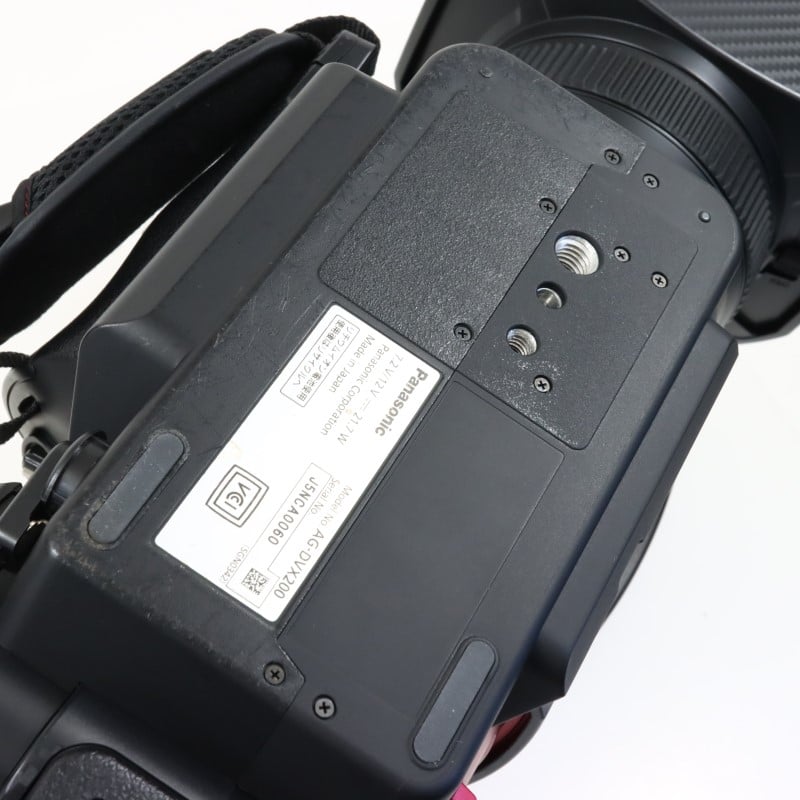 Panasonic AG-DVX200 [メモリーカード・カメラレコーダー] 中古