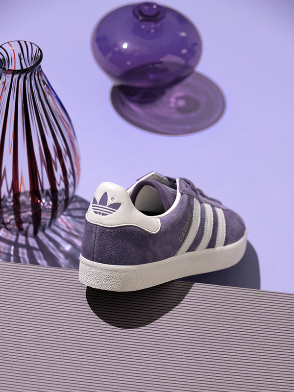 URBAN RESEARCH & DOORSよりパステルカラーのadidas Originals