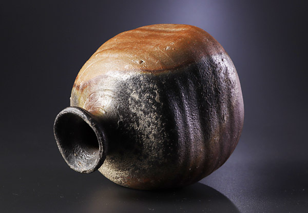 全ての商品 :: 酒器 :: 中村六郎作 備前 窯変徳利