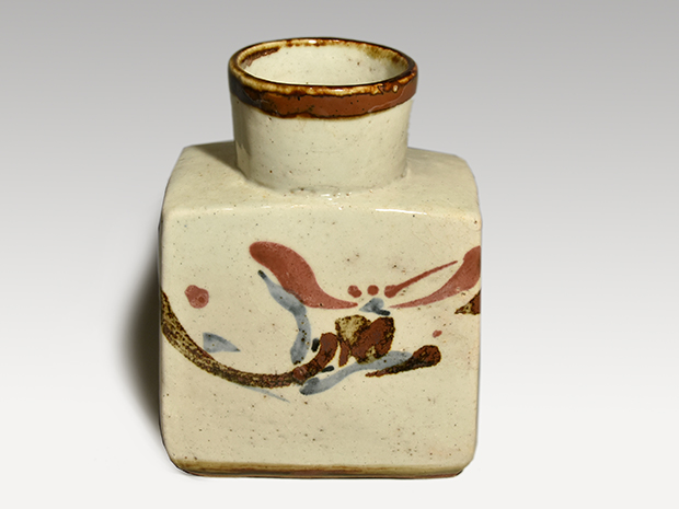 河井寛次郎(作) 白地花絵扁壷 河井紅葩識箱 | 古美術ささき