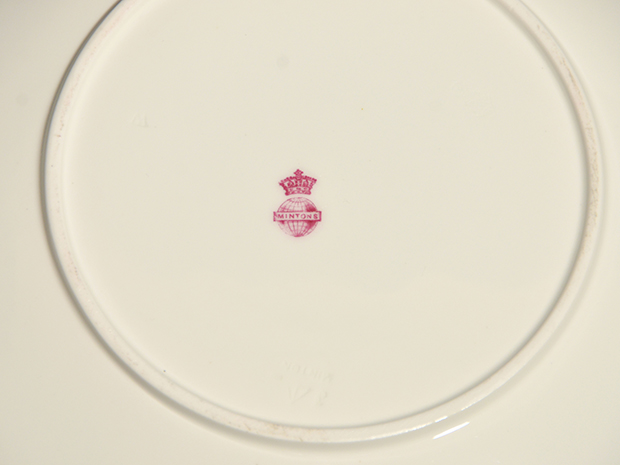 英国アンティーク MINTON ミントン 花文（赤）オープンワーク 金彩