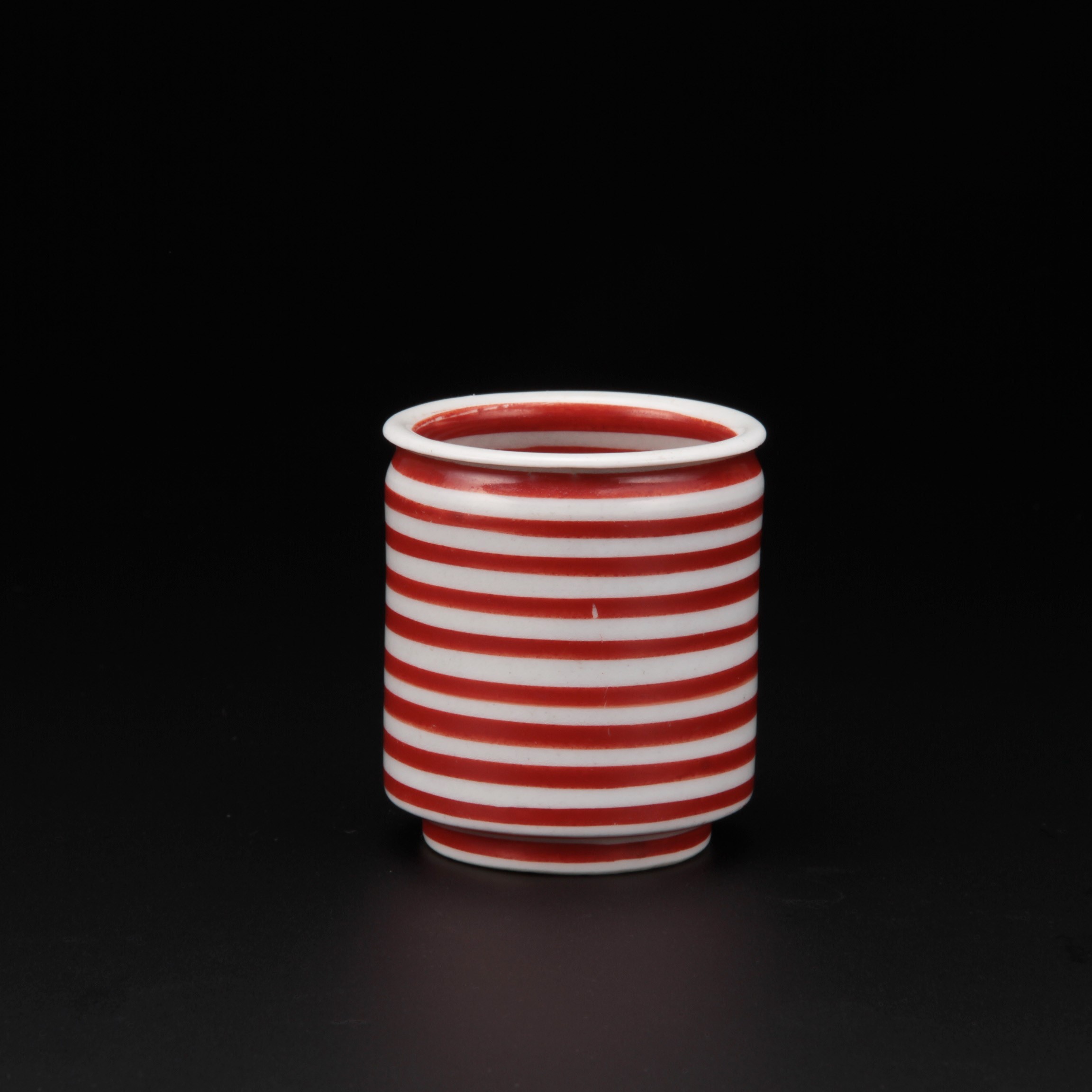 古伊万里朱輪線文筒盃 江戸時代／酒器（徳利・盃）の鑑定・販売・買取