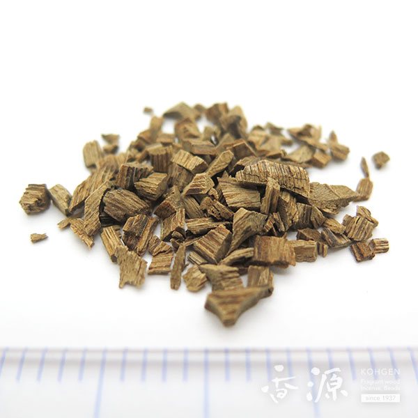 天然香木 伽羅1.3g 伽羅 – QNOWA