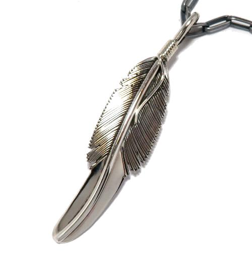 フェザーペンダント 羽型ジュエリー シルバーフェザー Harvey Mace