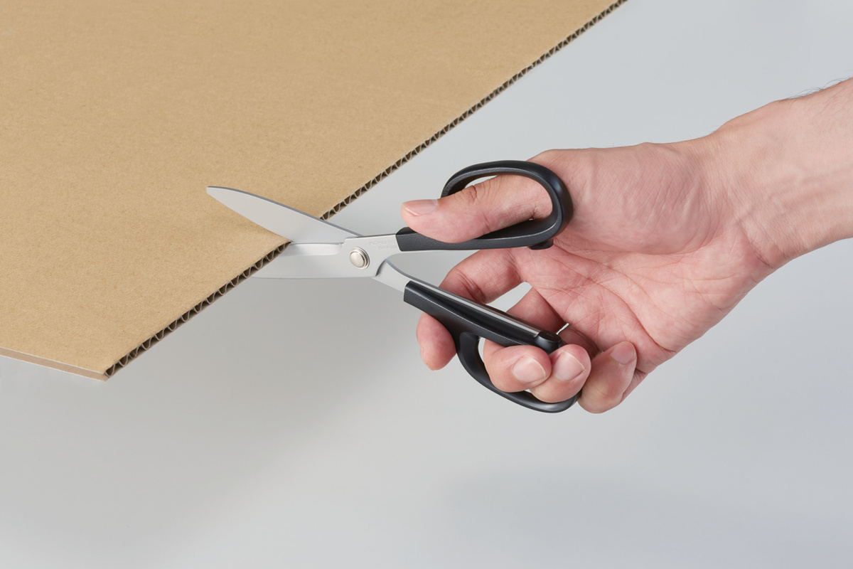 ハサ 強力高級ハサミ スタンダード 刃渡り寸法70mm 黒｜文具｜コクヨ