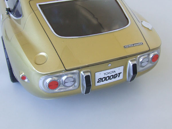 トヨタ2000GT ボディーセット（190mm） デカール付