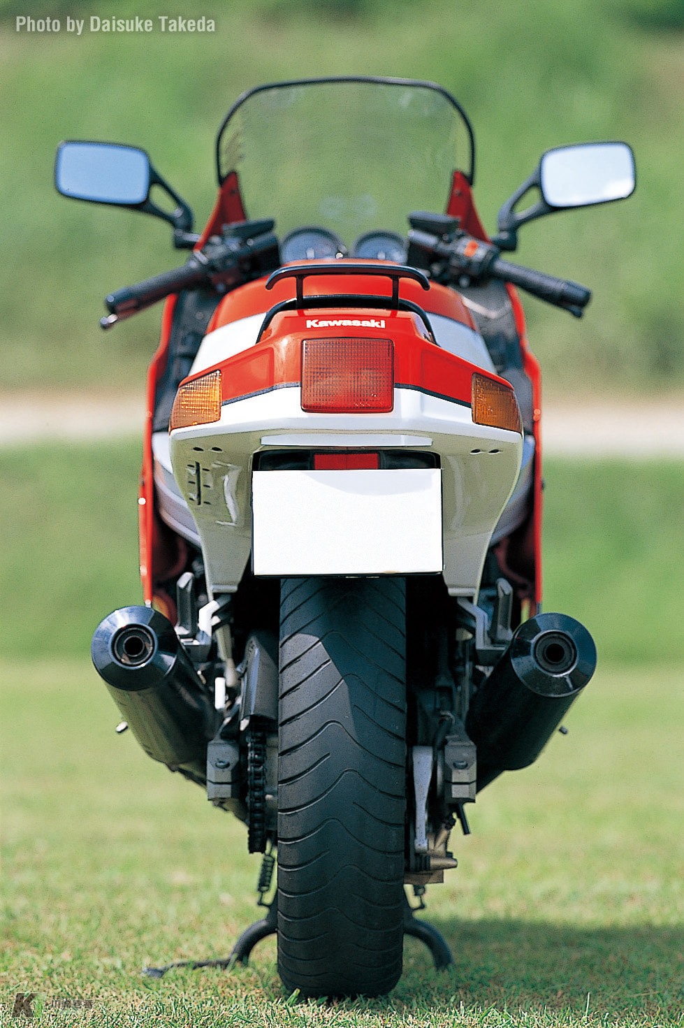 ZX-10 | カワサキ名車列伝 | カワサキイチバン