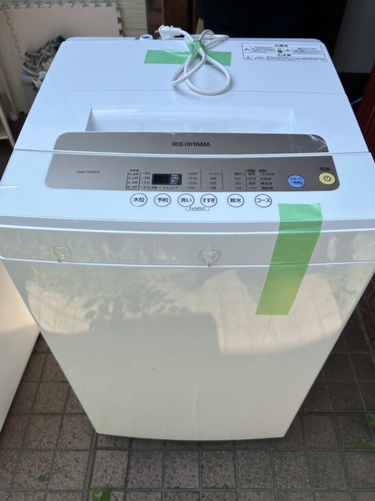 ☆高年式美品 洗濯機4.5kg アイリスオーヤマ IAW-T451 2024年製